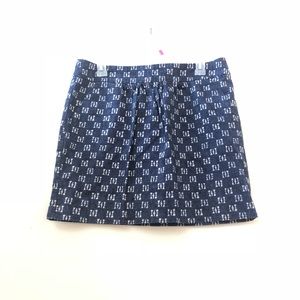 Gap skirt with pockets